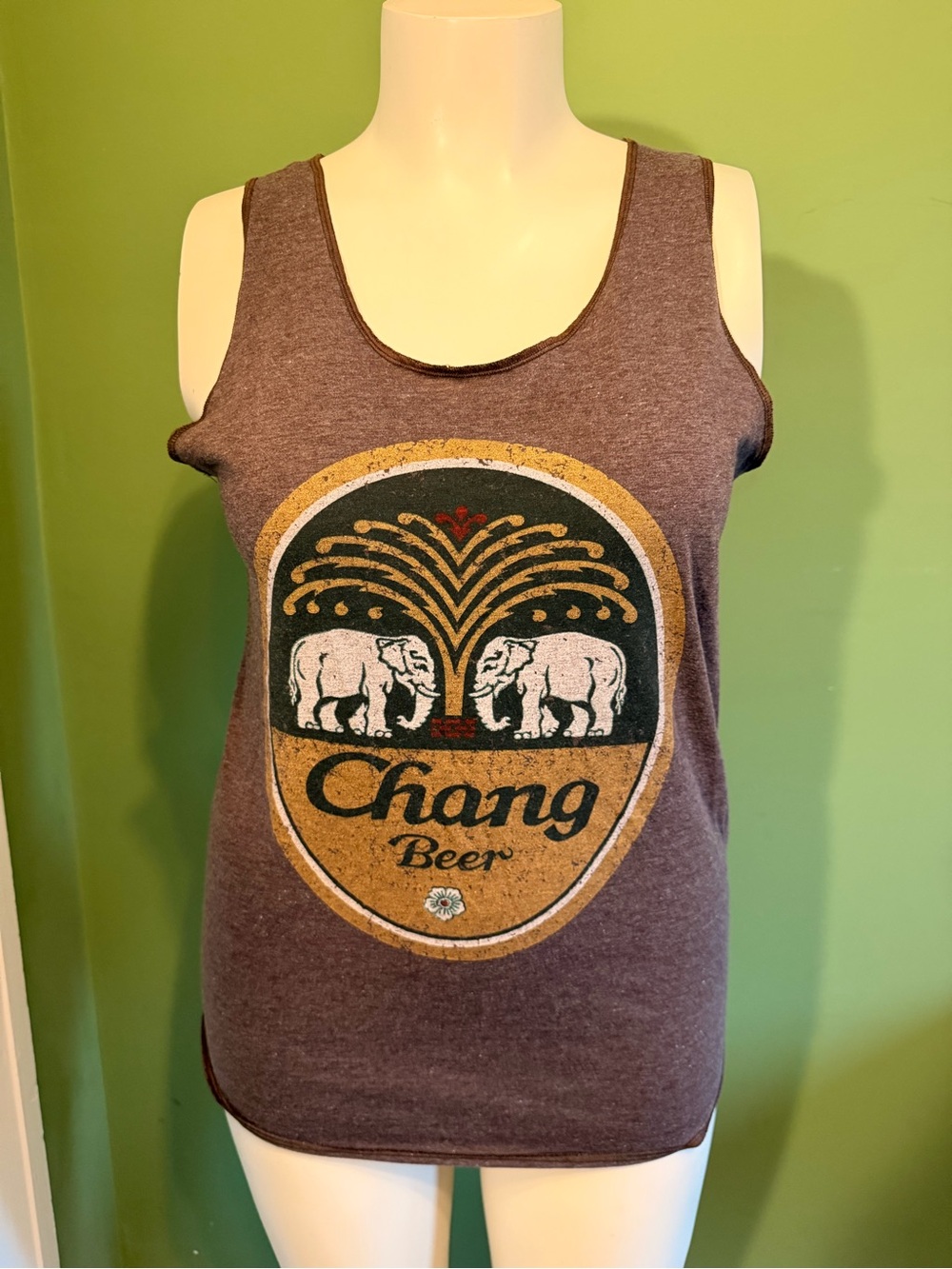 Camo Brown Graphic Tee with Subtle Black Print size L
